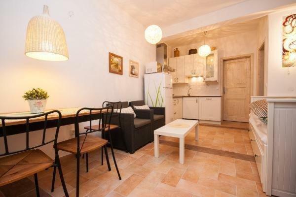 Apartments Mediteranea Baška Dış mekan fotoğraf
